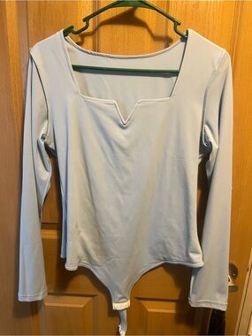 Amazon Essentials Light Blue Long Sleeve Notch-Neck Bodysuit
